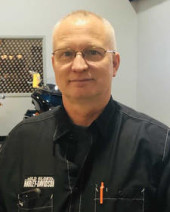 Carlos Riley