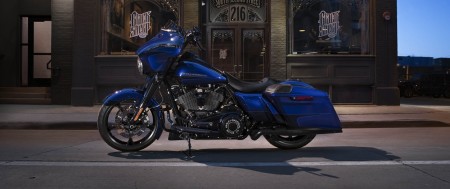 Which Harley-Davidson dealer serves Tulsa online