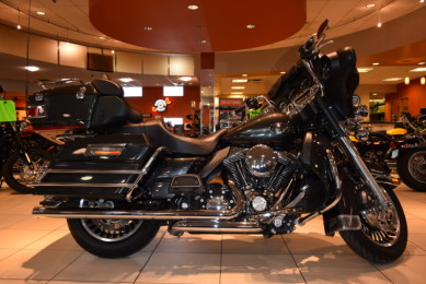 2009 Harley-Davidson Touring FLHTCU Electra Glide Ultra Classic
