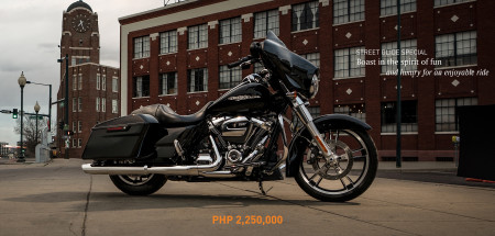 Touring Street Glide Special