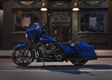 Test ride 2020 Harley-Davidson Street Glide Special near Natchez MS