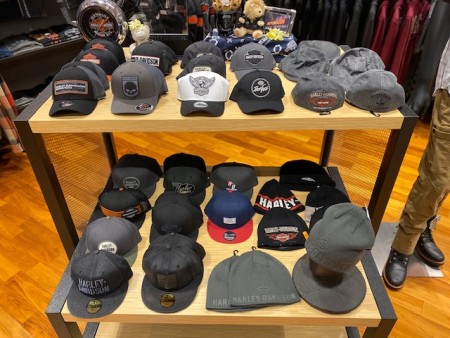 ☆キャップ多数入荷☆