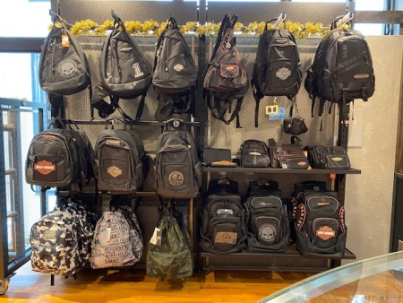☆リュック・バッグ販売中☆