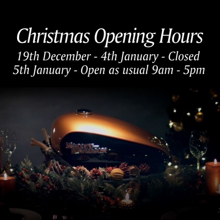 CHRISTMAS OPENING HOURS
