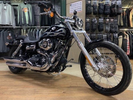 通称【ワイグラ】中古車新入荷!