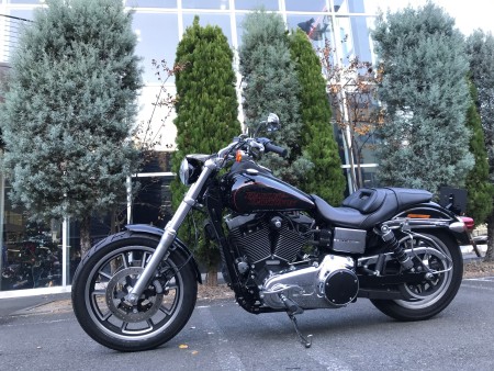 大人気、ローライダーの極上中古車入荷しました。
