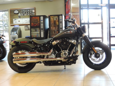 2020 Harley-Davidson® HD FLSL Softail Slim®