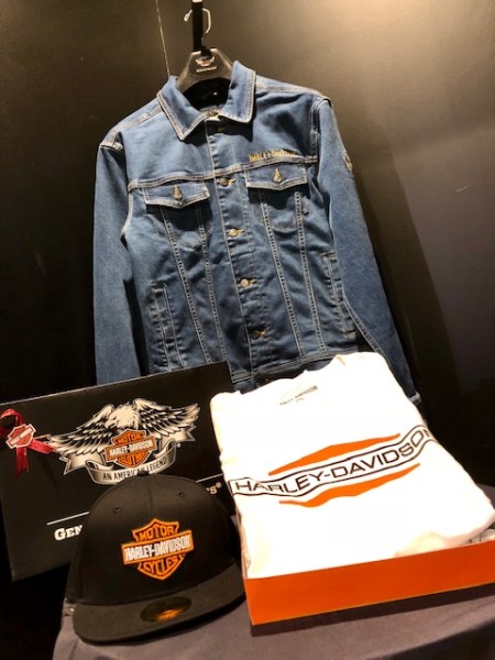 ハーレー好きなお父さんにはハーレーグッズをプレゼント♪♪
