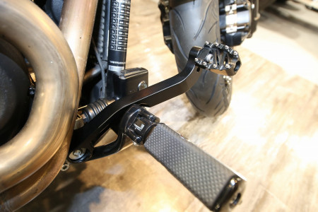 CROSSTHREAD CYCLEというところのブレーキレバーを入手!
