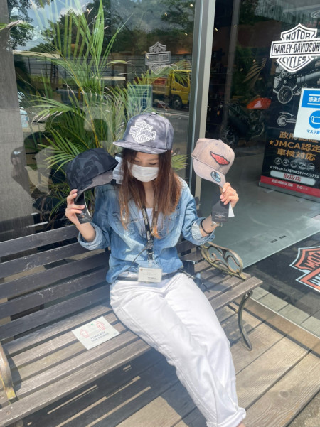 【アパレル情報】キャップ入荷しましたー!!