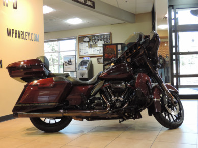 2019 Harley-Davidson® HD Touring FLHXSE CVO™ Street Glide®