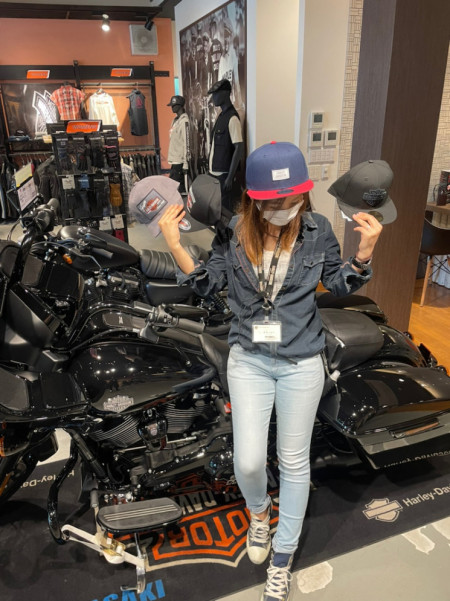 【アパレル情報】キャップ入荷いたしました♪