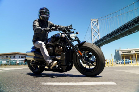 Đánh giá chi tiết Harley-Davidson Sportster S - Tân binh mới với hiệu suất vượt trội