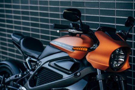 Primes pour les motos électriques : jusqu'à 2400€
