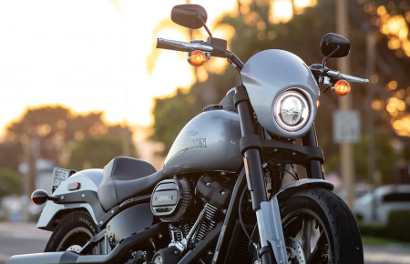 Compare the 2020 Harley-Davidson® Low Rider® S near Wesley Chapel FL