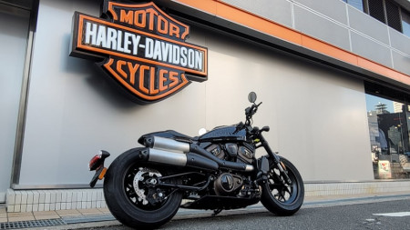 究極のスポーツスター RH1250S スポーツスターS