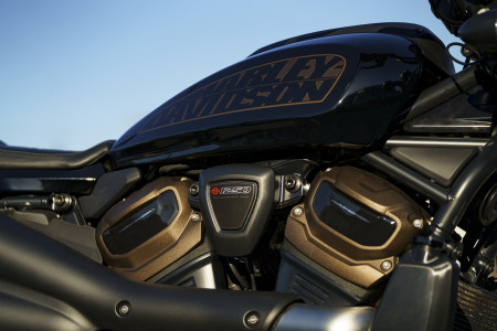 【SPORTSTER®S 展示中】
