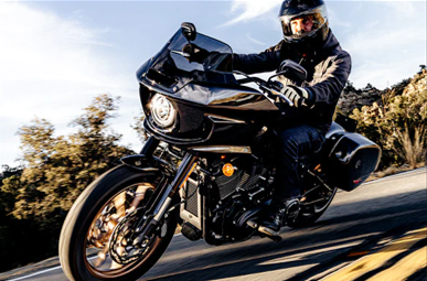 Nouveau LOW RIDER ST