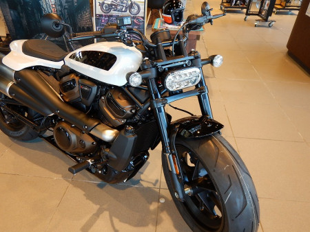 スポーツスター65周年記念 SPORTSTER S FAIR 開催中!!