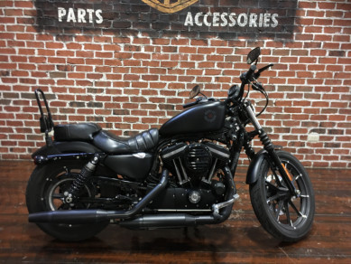 Harley-Davidson<sup>®</sup> Iron 883<sup>™</sup> 2020 XL 883N 406486U-MR Black Denim