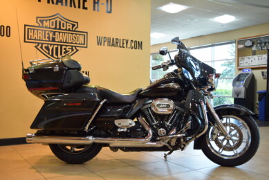 2013 Harley-Davidson HD CVO FLHTCUSE8 Electra Glide Ultra Classic CVO