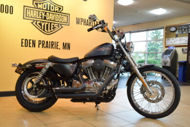 2016 Harley-Davidson HD XL1200V Sportster Seventy-Two