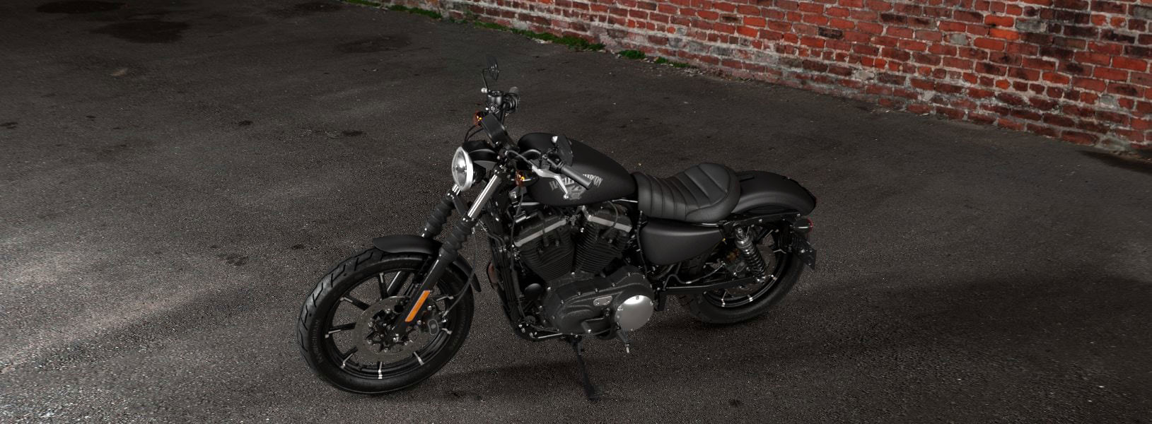 Iron 883™ | Freedom Valley Harley-Davidson®