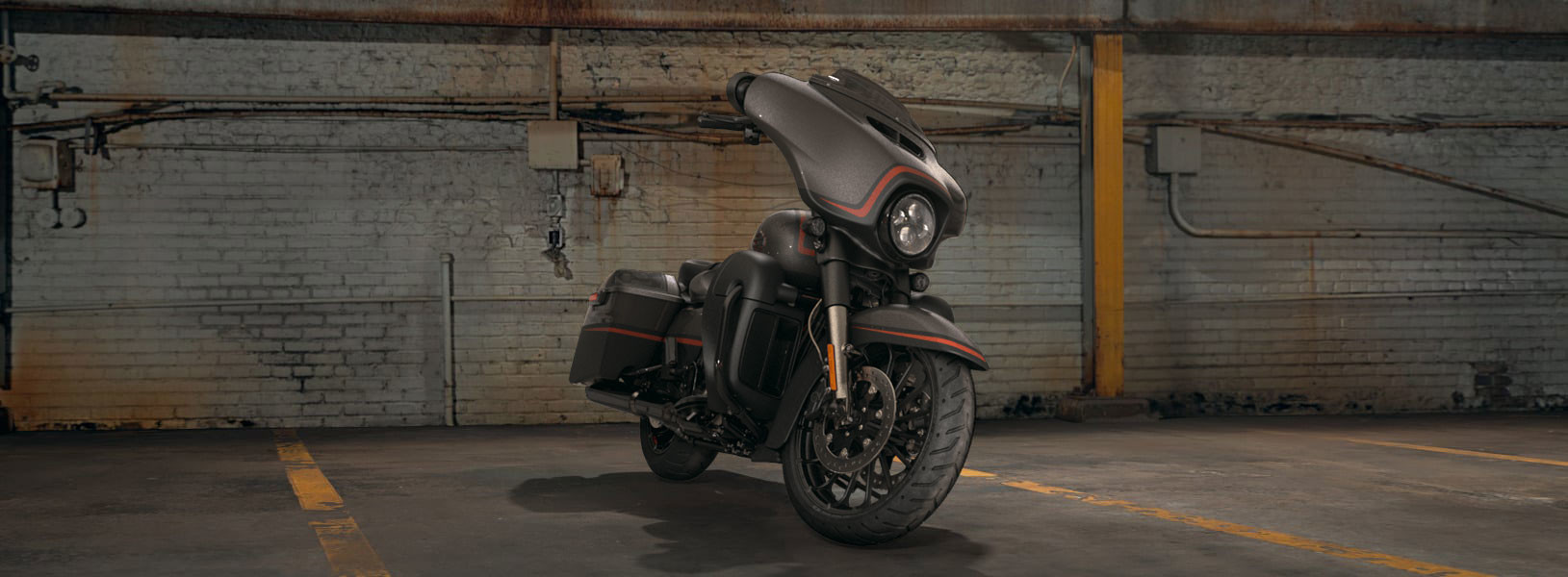 CVO™ Street Glide® | Dave's River Valley Harley-Davidson®