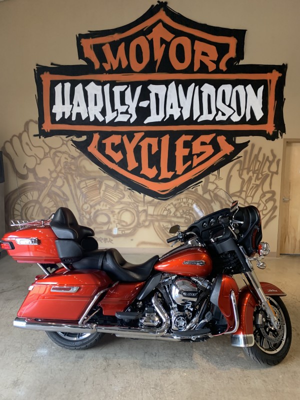 HD Trike Tri Glide Ultra Classic 2014 Poster