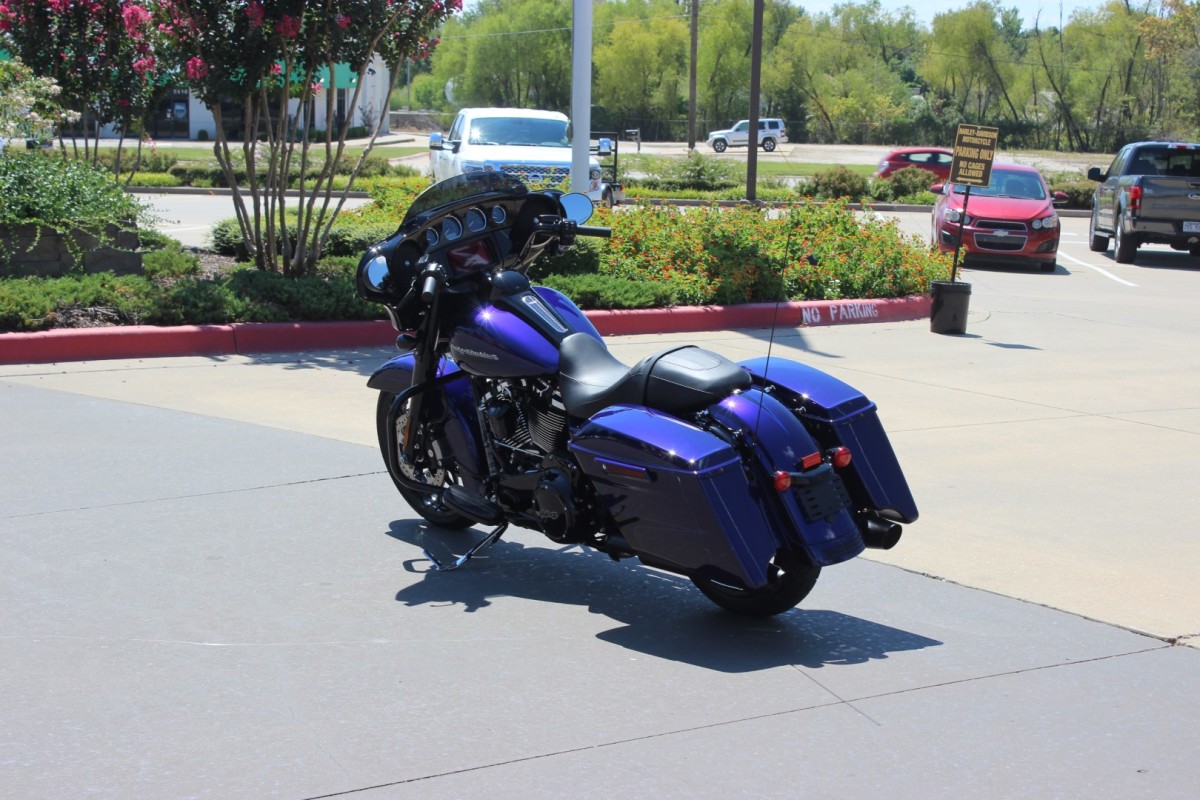 Street Glide® Special Pig Trail HarleyDavidson®
