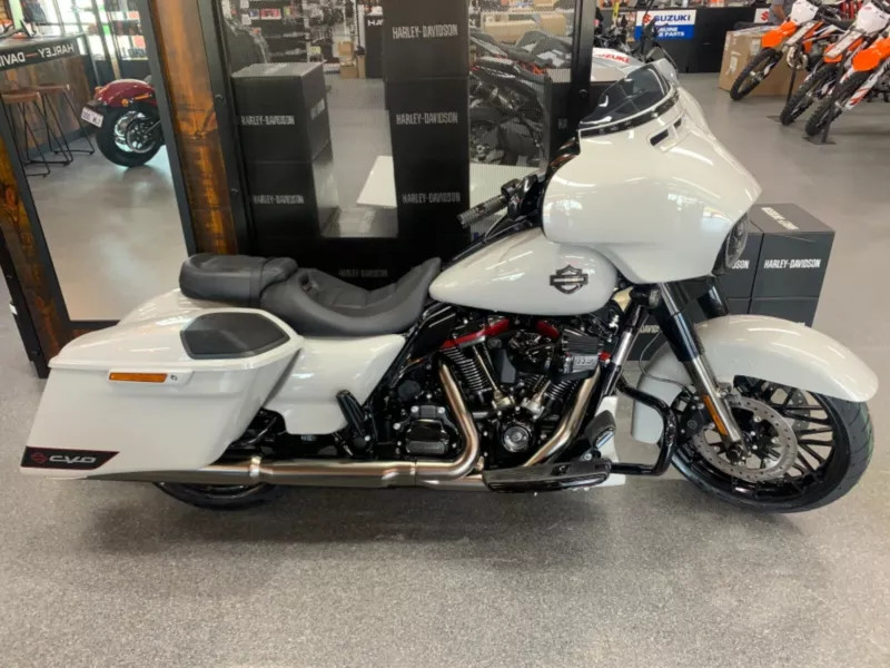 2020 Harley-Davidson® CVO™ Street Glide®
