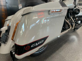 2020 Harley-Davidson® CVO™ Street Glide® thumb 0