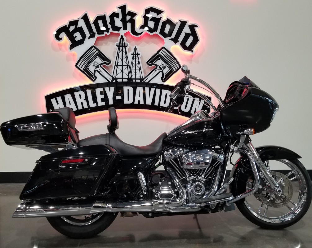 USED 2017 Harley-Davidson® Road Glide® Special FLTRXS BLACK GOLD