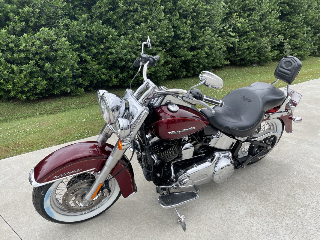 harley mysterious red sunglo