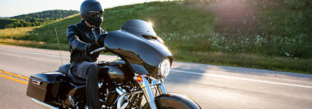 A 2022 Harley-Davidson® Street Glide® brings new style near Crystal River FL