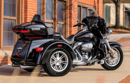 Experience Harley-Davidson® Audio Powered by Rockford Fosgate® in Tampa FL