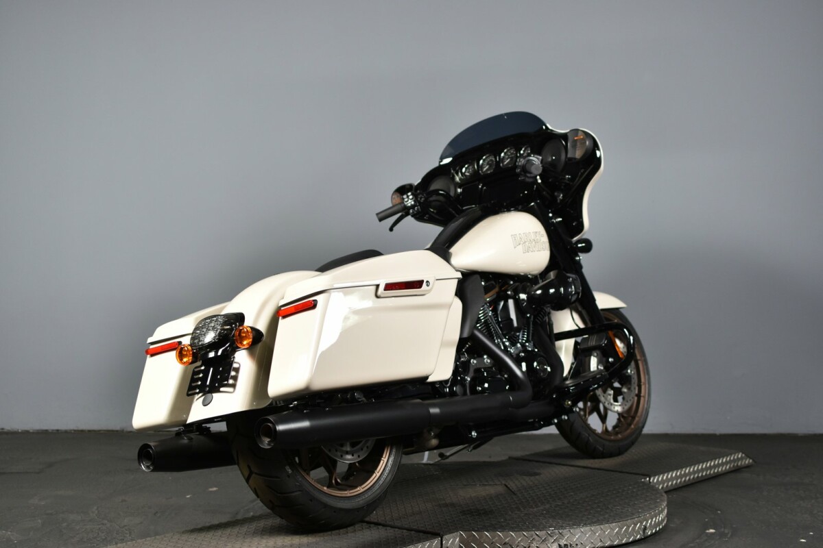 2023 Harley-Davidson Street Glide ST FLHXST - Photo 8
