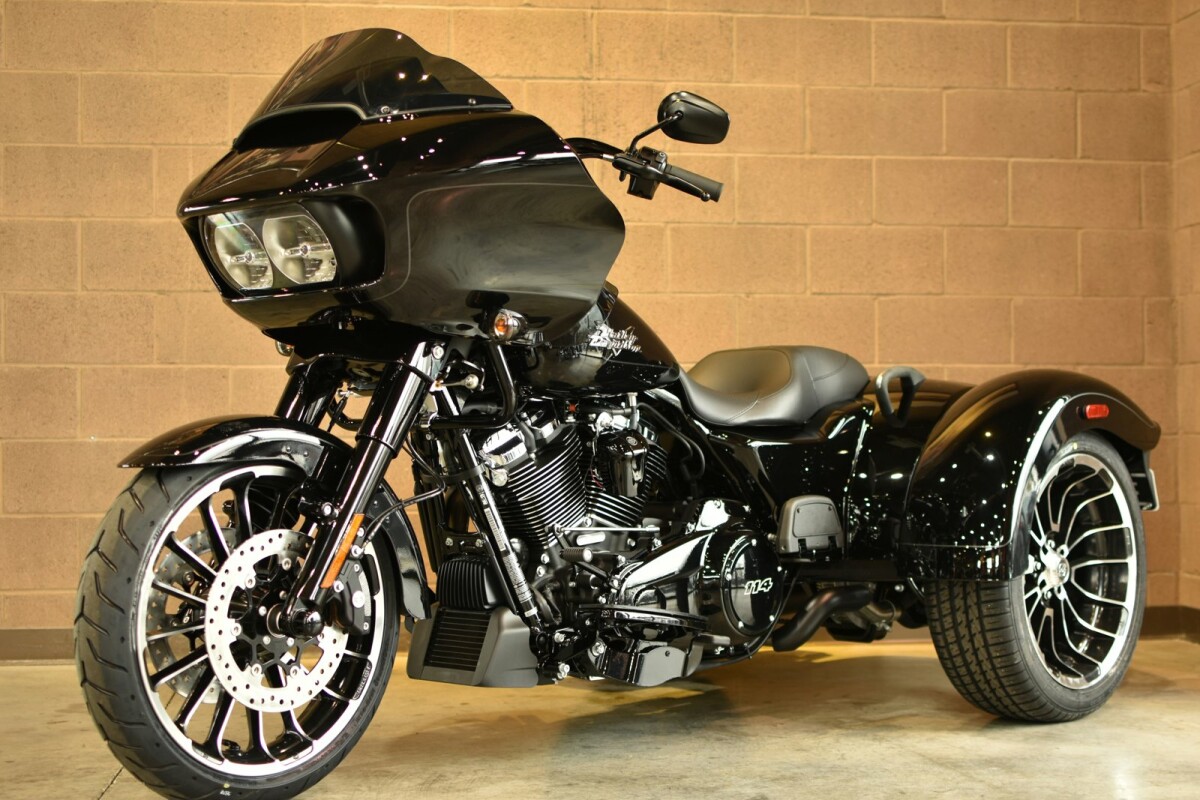 2023 Harley-Davidson Road Glide 3 FLTRT - Photo 6