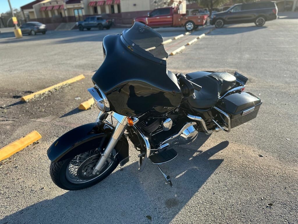 2005 Harley-Davidson Electra Glide Ultra Classic Exclusive - Vivid Black - Photo 6
