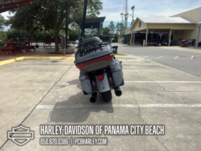 2021 Harley-Davidson® Road Glide® Limited thumb 2