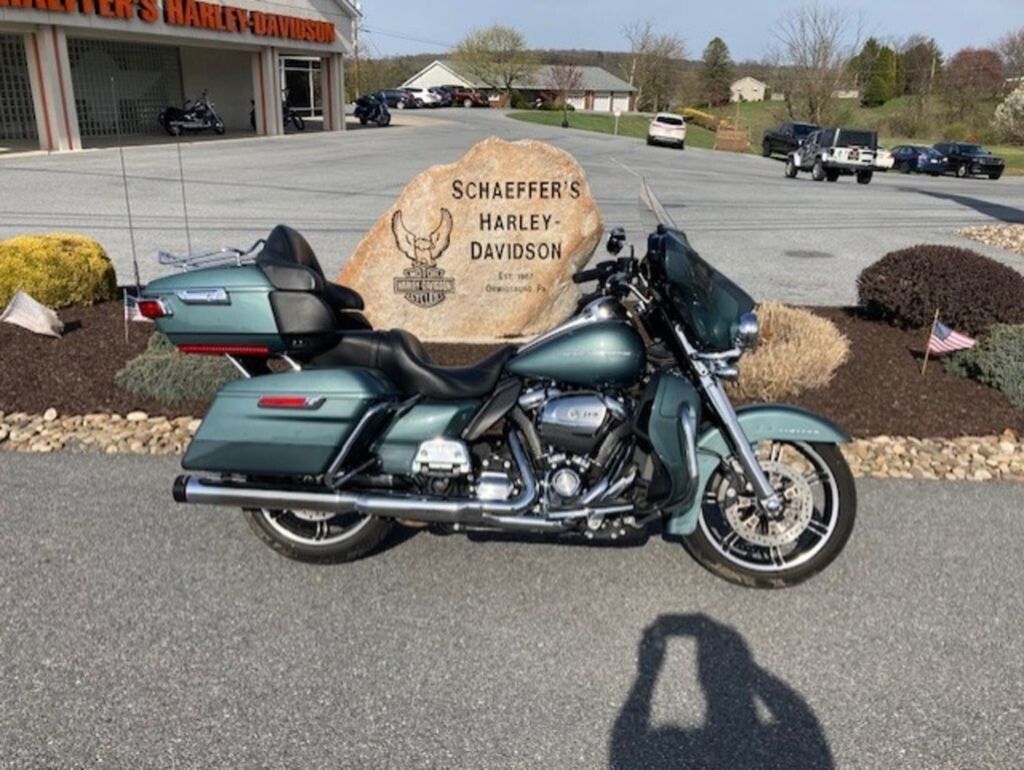 2020 Harley-Davidson Ultra Limited FLHTK Silver Pine/Spruce