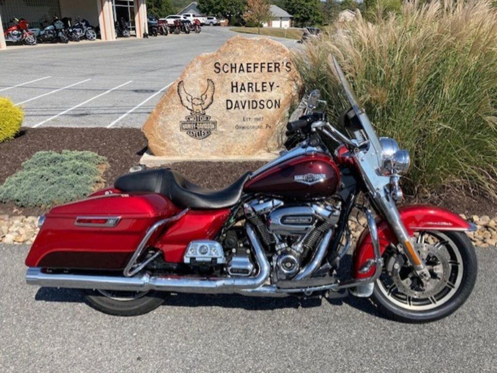 2019 Harley-Davidson Road King FLHR Wicked Red/Twisted Cherry