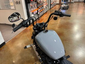 FXBBS 2024 Street Bob<sup>®</sup> 114 thumb 1