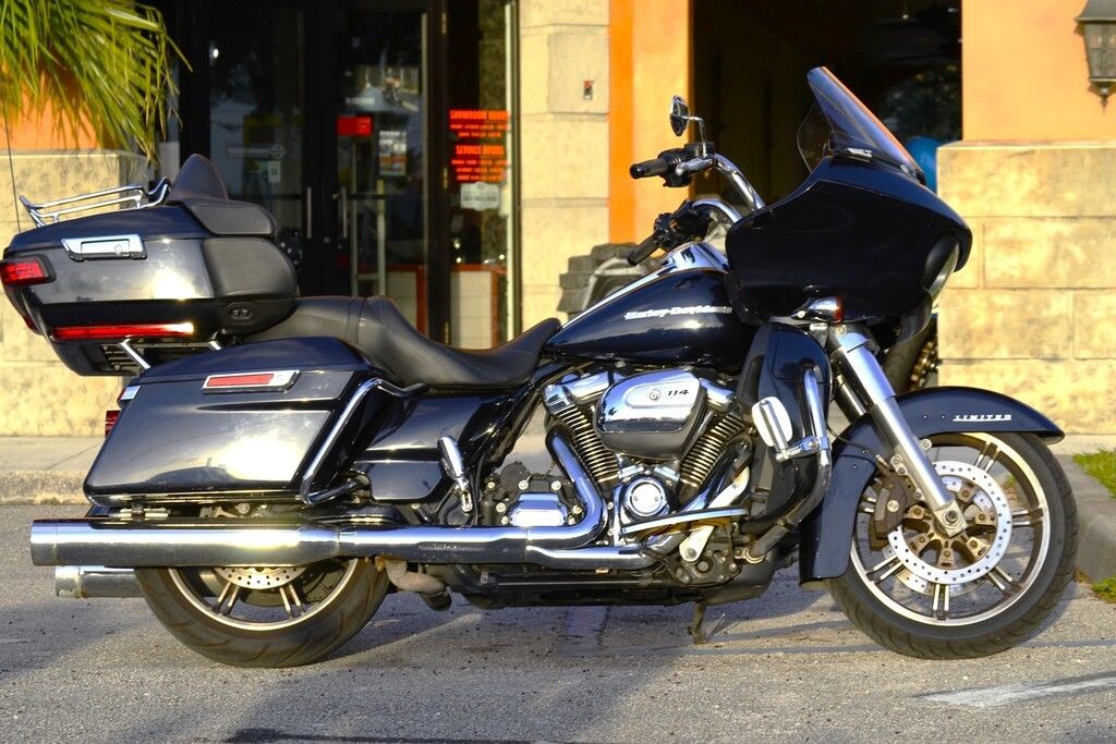 Road Glide Limited - Photo 2