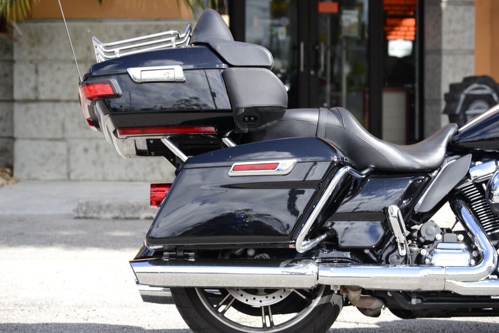 Road Glide Limited - Photo 8