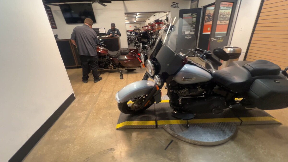 2024 Harley-Davidson Heritage Classic FLHCS - Photo 10