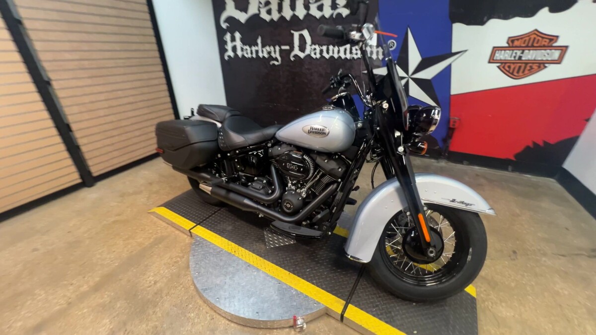 2024 Harley-Davidson Heritage Classic FLHCS - Photo 7
