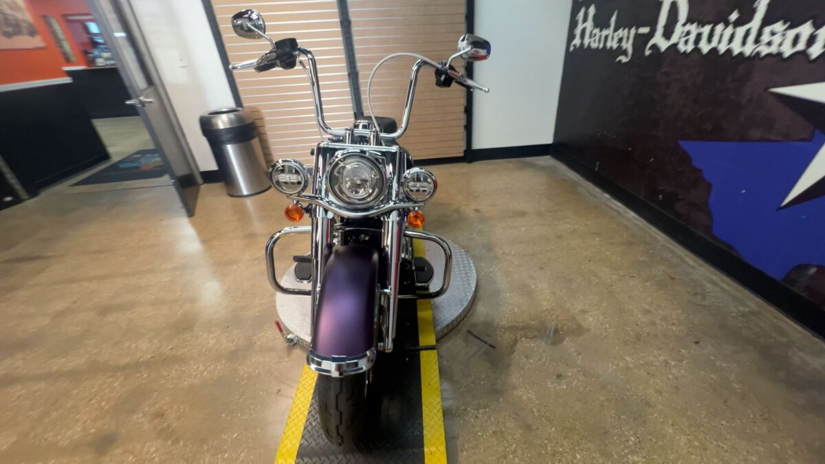 2024 Harley-Davidson Hydra-Glide Revival FLI - Photo 8