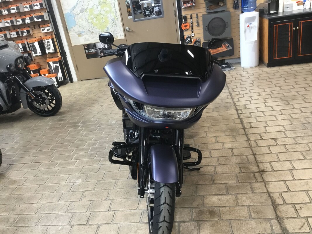 2025 Harley-Davidson Road Glide Purple Abyss Denim - Black Finish - Photo 9