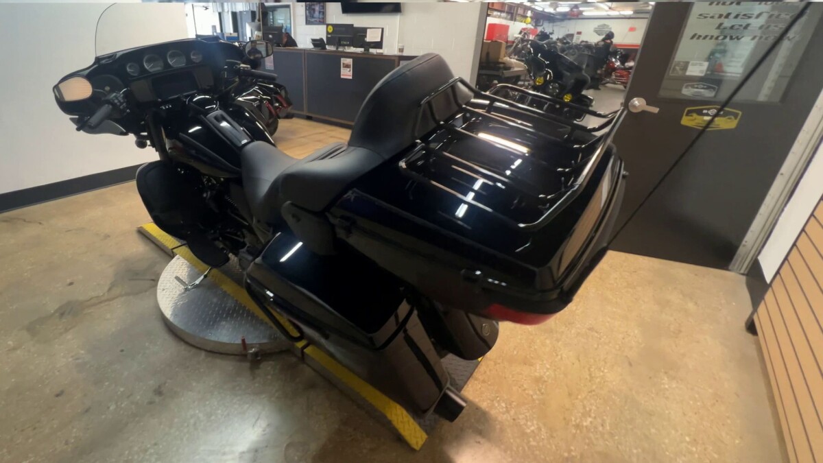 2024 Harley-Davidson Ultra Limited FLHTK - Photo 3